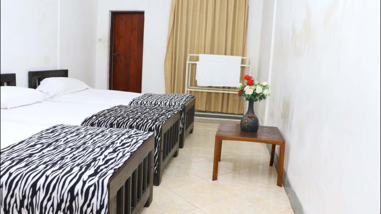 Suisse Villa Kandy Eksteriør bilde