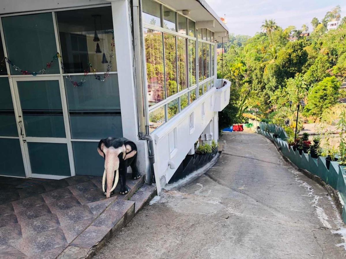 Suisse Villa Kandy Eksteriør bilde