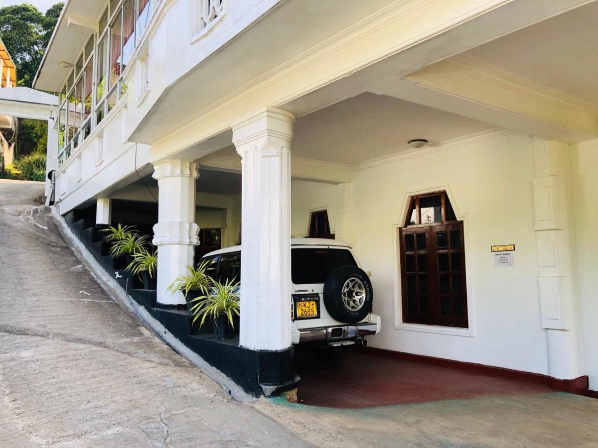 Suisse Villa Kandy Eksteriør bilde