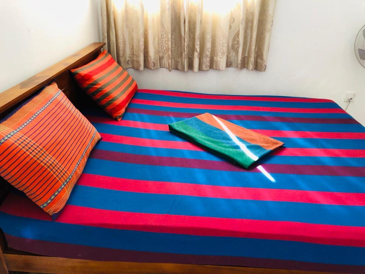 Suisse Villa Kandy Eksteriør bilde
